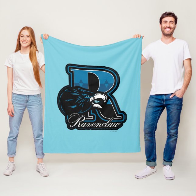 HARRY POTTER™ | RAVENCLAW™ Athletic Badge Fleece Blanket (In Situ)