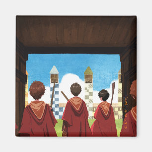 HARRY POTTER™ & the GRYFFINDOR™ QUIDDITCH™ Team Magnet