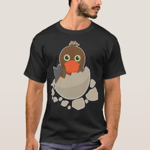 Hatching Baby Duck Pregnancy Funny Gift Idea anima T-Shirt
