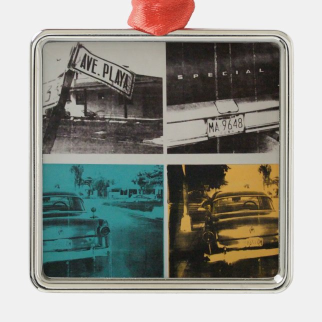 Havana 3 metal ornament (Front)