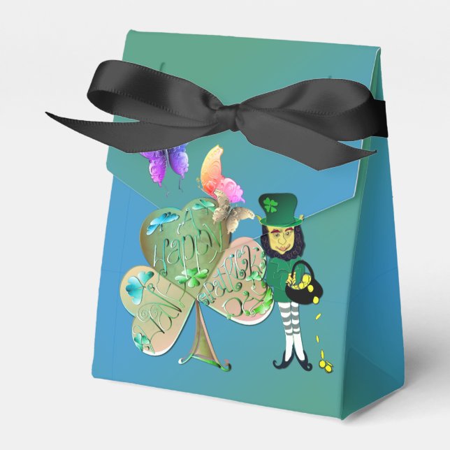 "Have a Happy St. Patrick's Day!" Leprechaun Favour Box (Front Side)
