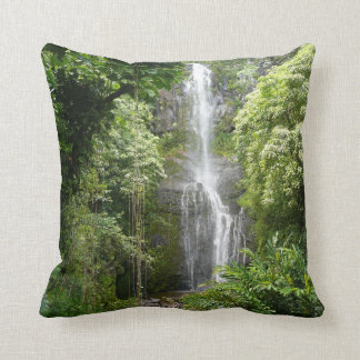 Hawaii - Paradise Beach & Waterfall Cushion