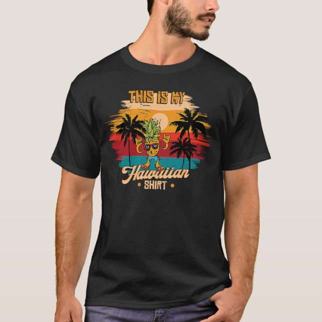 Hawaii Pineapple Hawaiian  Tropical T-Shirt (Front)