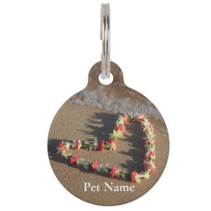 Hawaiian Heart Lei on the Beach Pet Tag