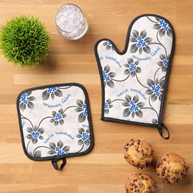 Hawaiian Holly Hanukkah Glittery Blue Floral Oven Mitt & Pot Holder Set (Top Down)