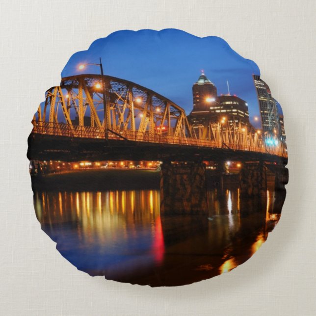 Hawthorne Bridge Round Cushion (Front)