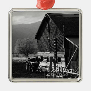 Hay Barn Metal Tree Decoration