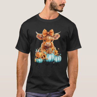 Hay s There Pumkin Highland Cow Fall Autumn Thanks T-Shirt