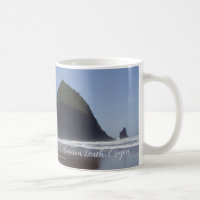 Haystack Rock cannon beach Oregon