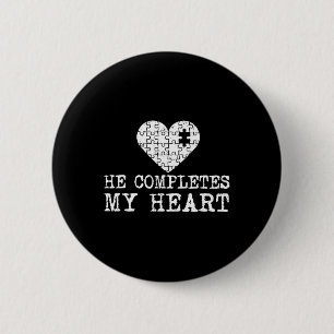 He Completes My Heart And She's Missing Piece  6 Cm Round Badge