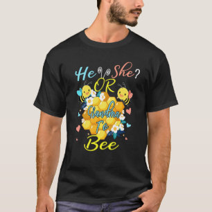 He Or She Grandma To Bee Gender Reveal Funny T-Shirt