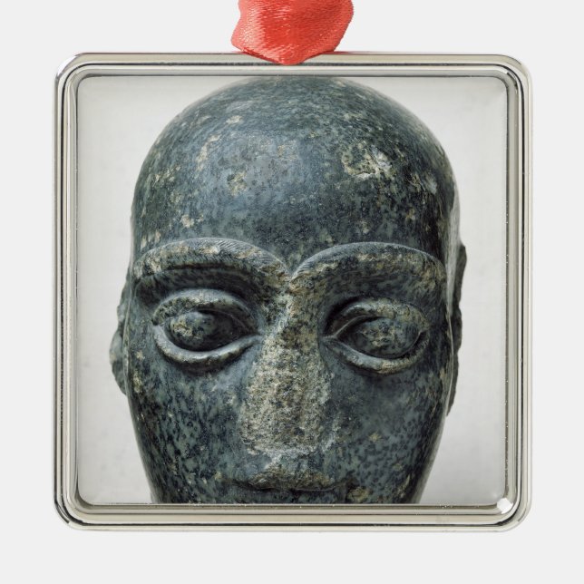 Head of a man metal tree decoration (Front)