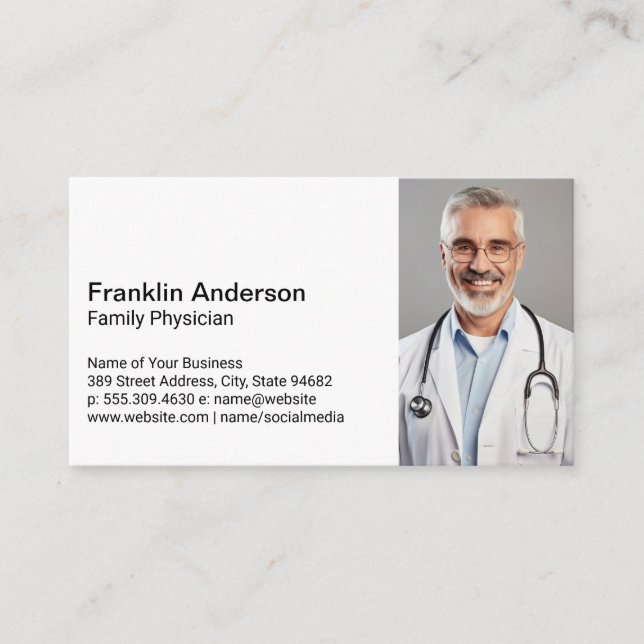 Health Care Worker | Medical Doctor Smiling Business Card (Front)