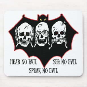 Hear no evil, see no evil, speak no evil Mousepad
