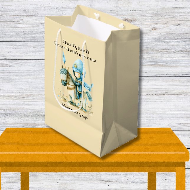 Hear Ye, Hear Ye Mediaeval Boy’s 1st Birthday Medium Gift Bag (Hear Ye, Hear Ye Medieval Boy’s 1st Birthday Medium Gift Bag)