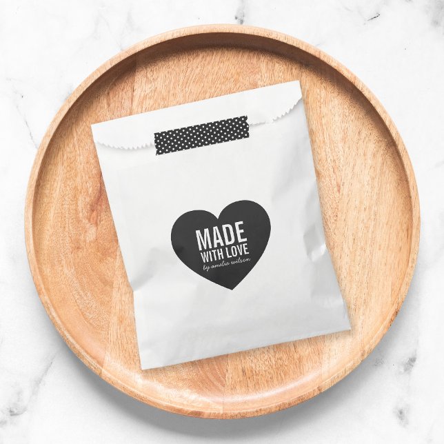 Heart Bold Stylish Made with Love Favour Bag (Creator Uploaded)