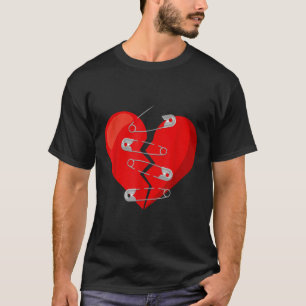 Heart-broken &amp; Safety Pins Anti Valentine Sing T-Shirt
