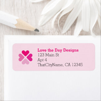 Heart Design in Shades of Pink, Four-leaf Clover Return Address Label