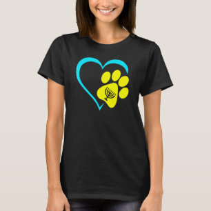 Heart Dog Paw Print Menorah Hanukkah Chanukah Jewi T-Shirt