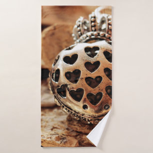 Heart heart with crown bath towel