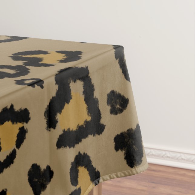 “Heart Leopard Pattern in Natural Colours Tablecloth (In Situ)
