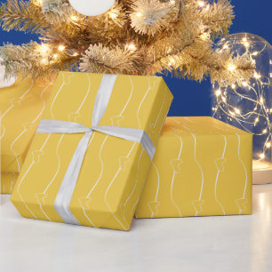 Heart Link Golden Wrapping Paper