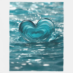  "Heart-Shaped Water Splash" Fleece Blanket