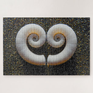 HEART SHELLS 20x30 INCH Jigsaw Puzzle