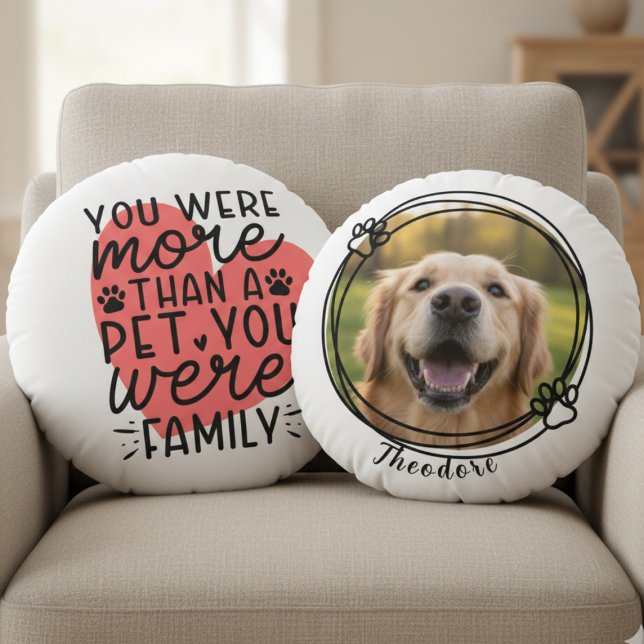 Heartfelt Pet Memorial Photo – Loving Remembrance Round Cushion (Heartfelt pet memorial photo remembrance pillow)