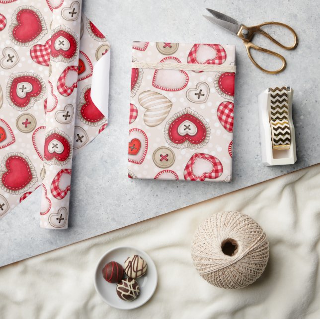 Hearts and Love Wrapping Paper (Crafts)