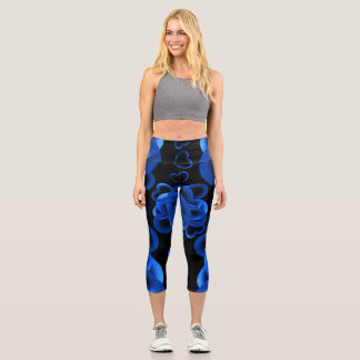 Hearts Aplenty Pattern Capri Leggings