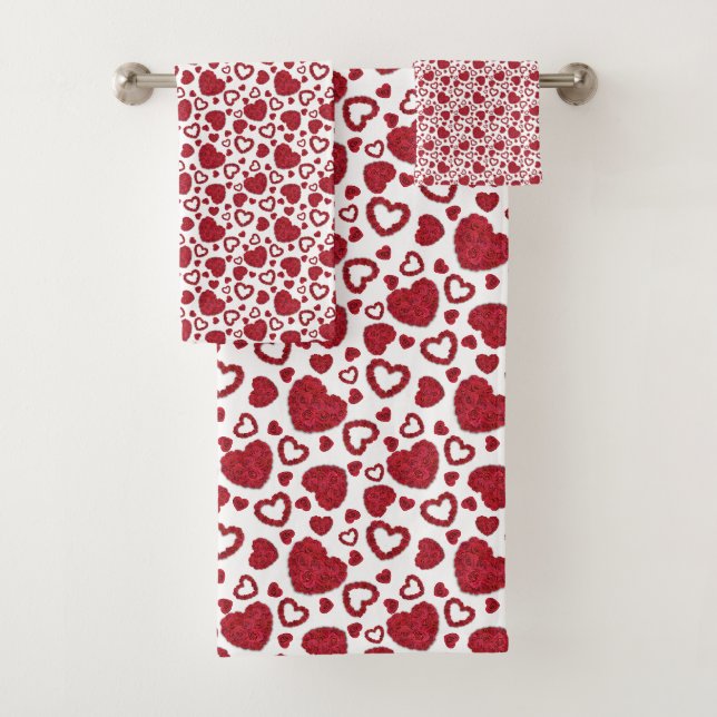 Hearts Red Roses Pattern Minimalist Valentine's Bath Towel Set (Insitu)