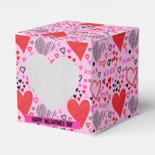 Hearts, XOXO Pink Pattern Paper Plates Favour Box