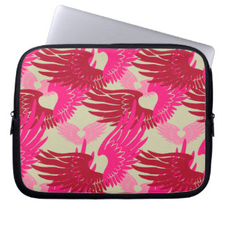 Heartwings Camouflage: Pink & Beige Laptop Sleeve