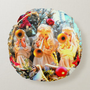 heavenly angels trumpeting round cushion