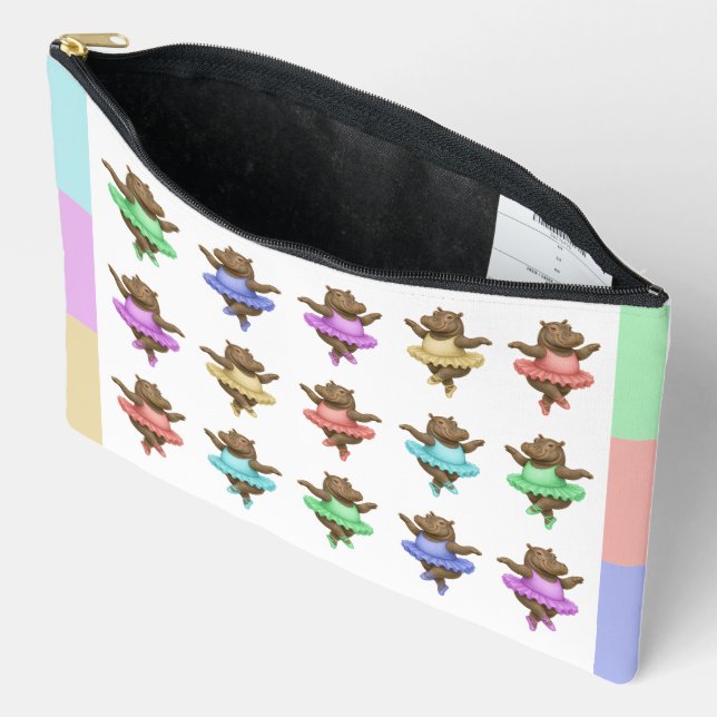 Helene circus performer accessory pouch (Open)