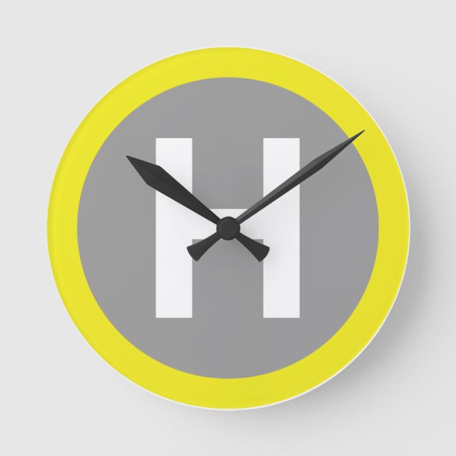Helipad Sign Round Clock (Front)