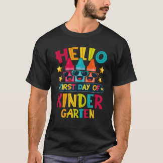 Hello First Day Of Kindergarten Back To School Fun T-Shirt