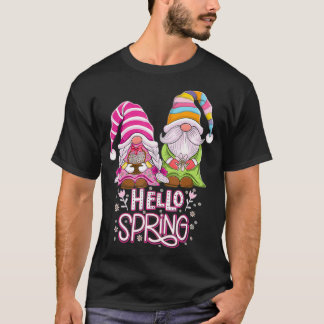 Hello Spring floral Gnomes couple Daisy Flowers sp T-Shirt