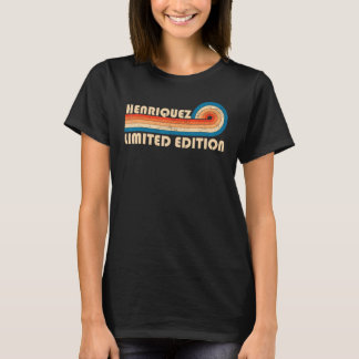 HENRIQUEZ Surname Retro Vintage 80s 90s Birthday R T-Shirt