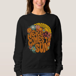 Here Comes The Sun Clound And Beach  Summer Vacati Sweatshirt