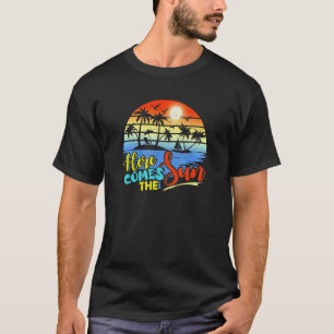 Here Comes The Sun Vintage Retro Sixties Surf Summ T-Shirt