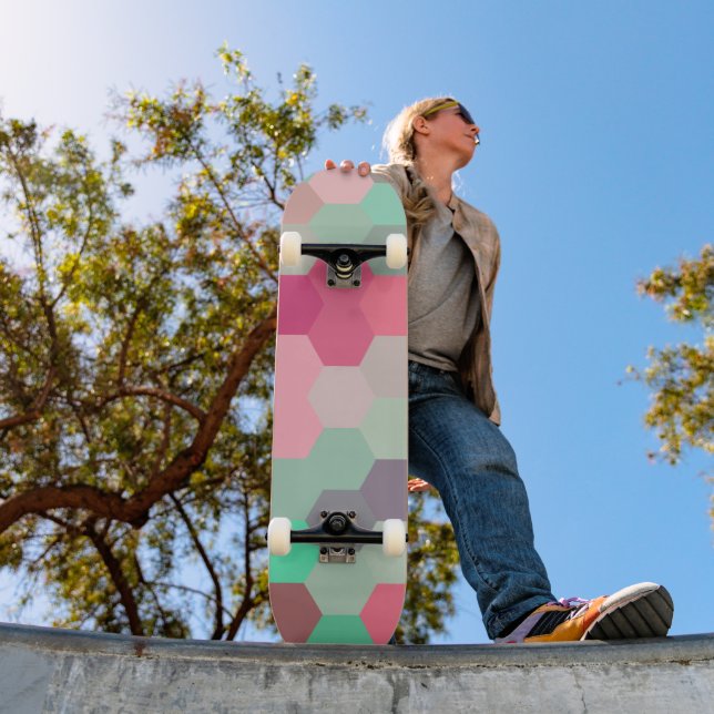 Hexagon colour,  skateboard (Outdoor 1)