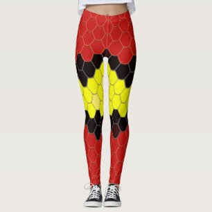Hexagonal pattern printed leggings