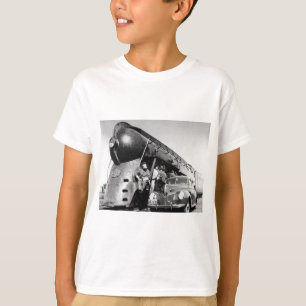 Hey Good Lookin' Vintage New York Central Railroad T-Shirt