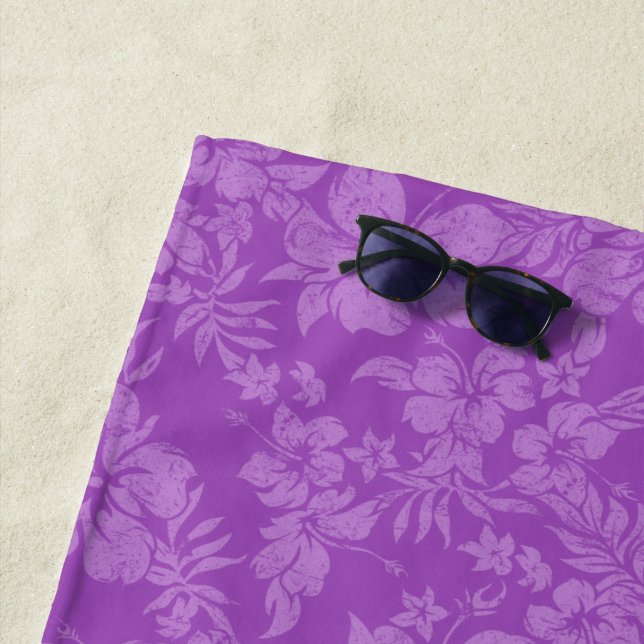 Hibiscus Pareau Distressed Hawaiian Floral- Violet Beach Towel (In Situ)