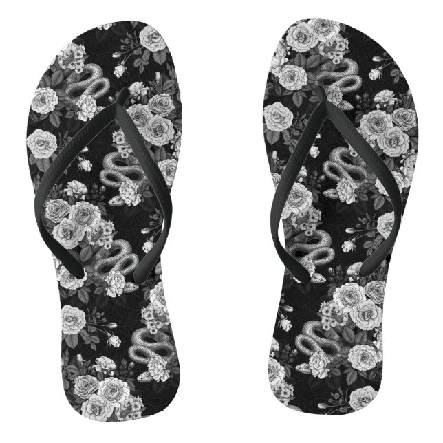 Hidden in the roses 3 thongs (Footbed)