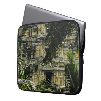 Hiding temple laptop sleeve