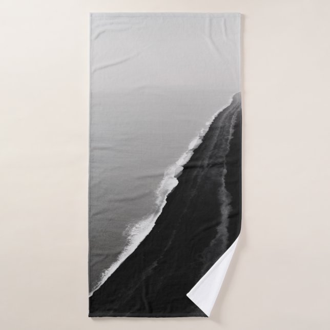 HIGH ANGLE PHOTOGRAPHY OF SEASHORE BATH TOWEL (Bath Towel)