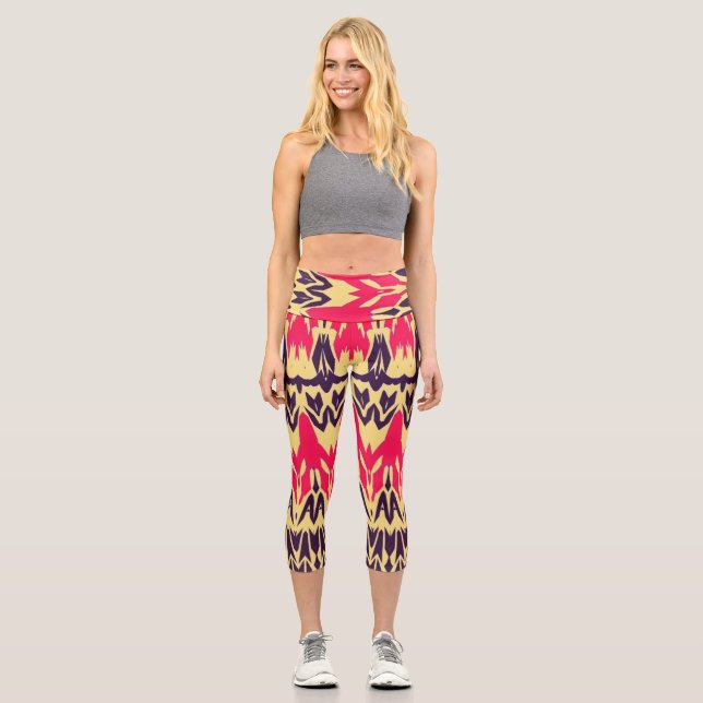 High Waisted Capris, Multicolor fabric pattern Cap Capri Leggings (Front)